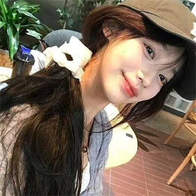 花蕊恋春风